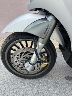 Piaggio Beverly 300cc ABS/ASR, снимка 9