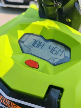 Джет Bombardier Sea Doo Spark trixx 2 up, снимка 2