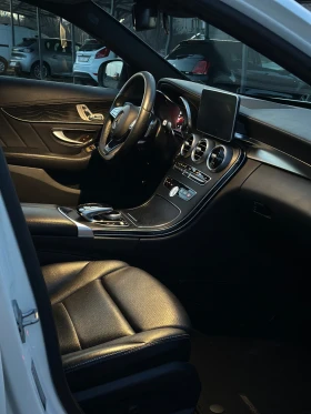 Mercedes-Benz C 220 AMG Line, снимка 9