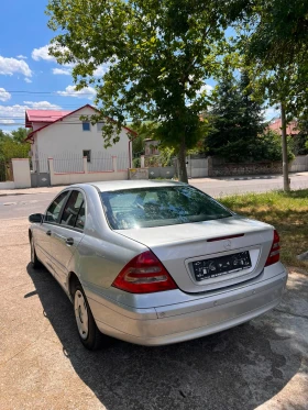 Mercedes-Benz C 220, снимка 8