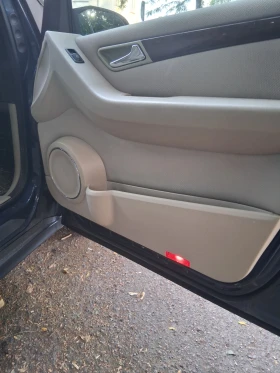 Mercedes-Benz A 200, снимка 8