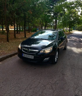 Обява за продажба на Opel Astra Cosmo ~12 500 лв. - изображение 2