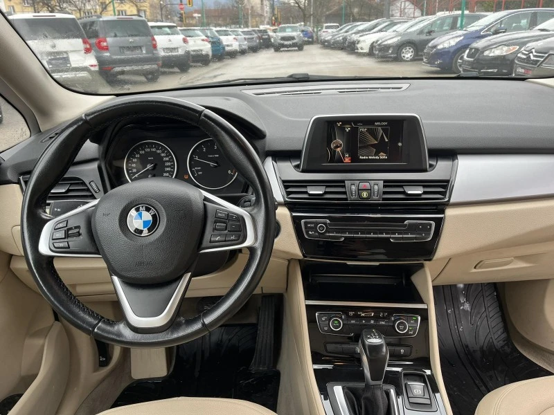 BMW 2 Active Tourer 220D XDRIVE, снимка 11 - Автомобили и джипове - 44652867