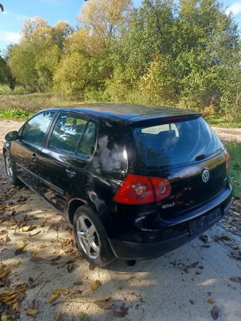 VW Golf 1.9 SDI, снимка 5 - Автомобили и джипове - 47536818