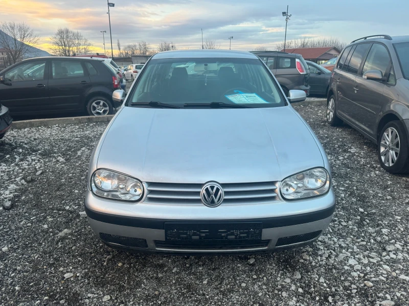 VW Golf 1.6i KLIMA 138000km., снимка 2 - Автомобили и джипове - 48904951