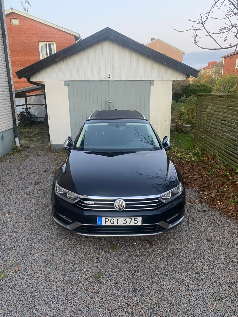 VW Alltrack 2.0 TDI 190hp 4x4 360камера, пъл. сервизна история, снимка 9 - Автомобили и джипове - 48603229