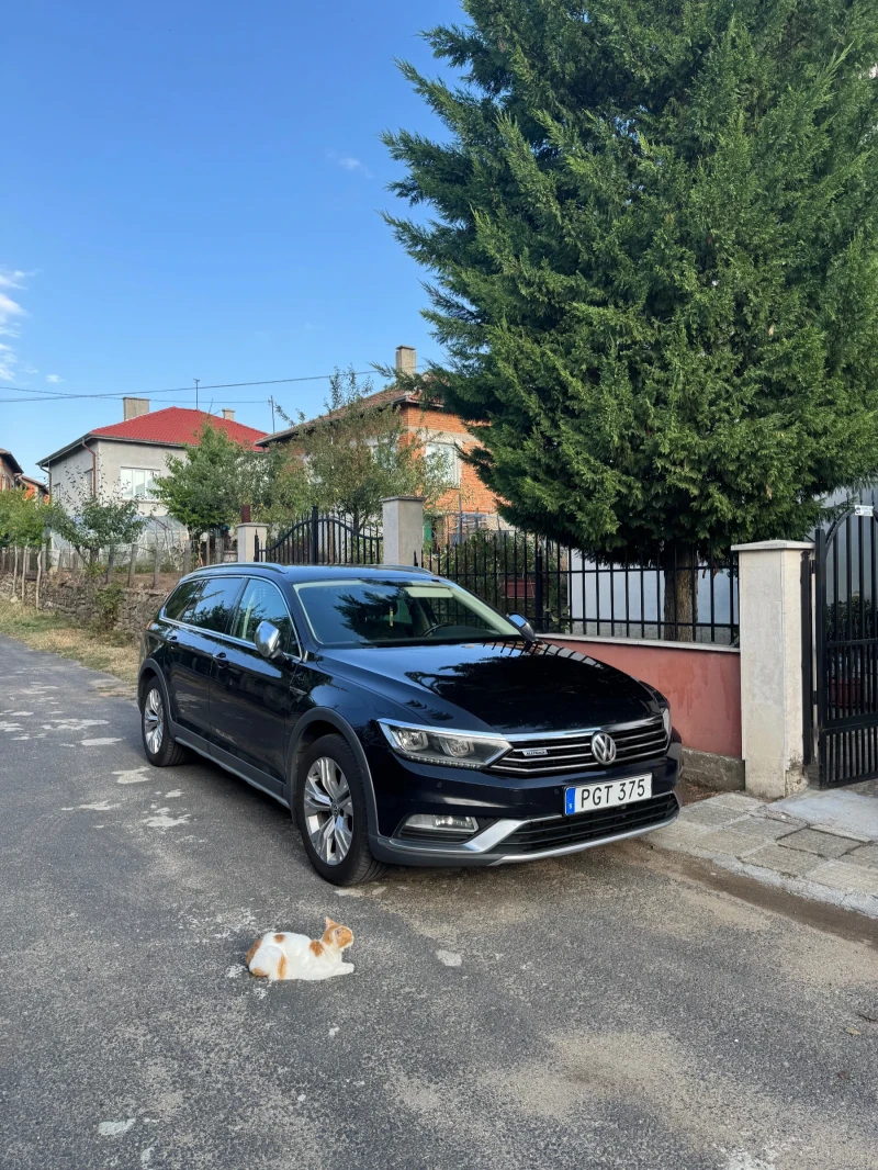 VW Alltrack 2.0 TDI 190hp 4x4 360камера, пъл. сервизна история, снимка 3 - Автомобили и джипове - 50121450