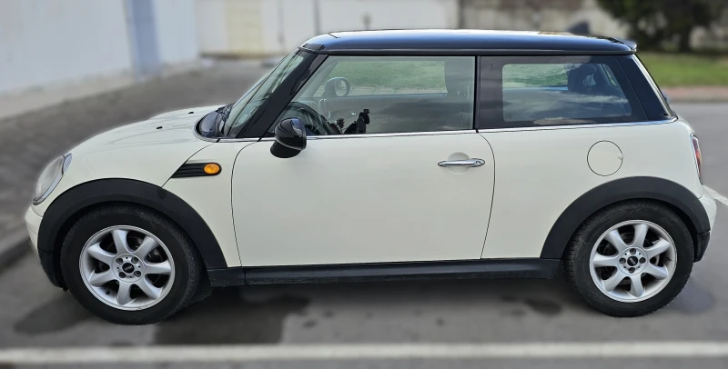 Mini Cooper Автомат, снимка 5 - Автомобили и джипове - 49518306