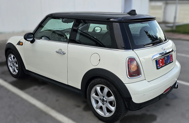 Mini Cooper Автомат, снимка 4 - Автомобили и джипове - 49518306