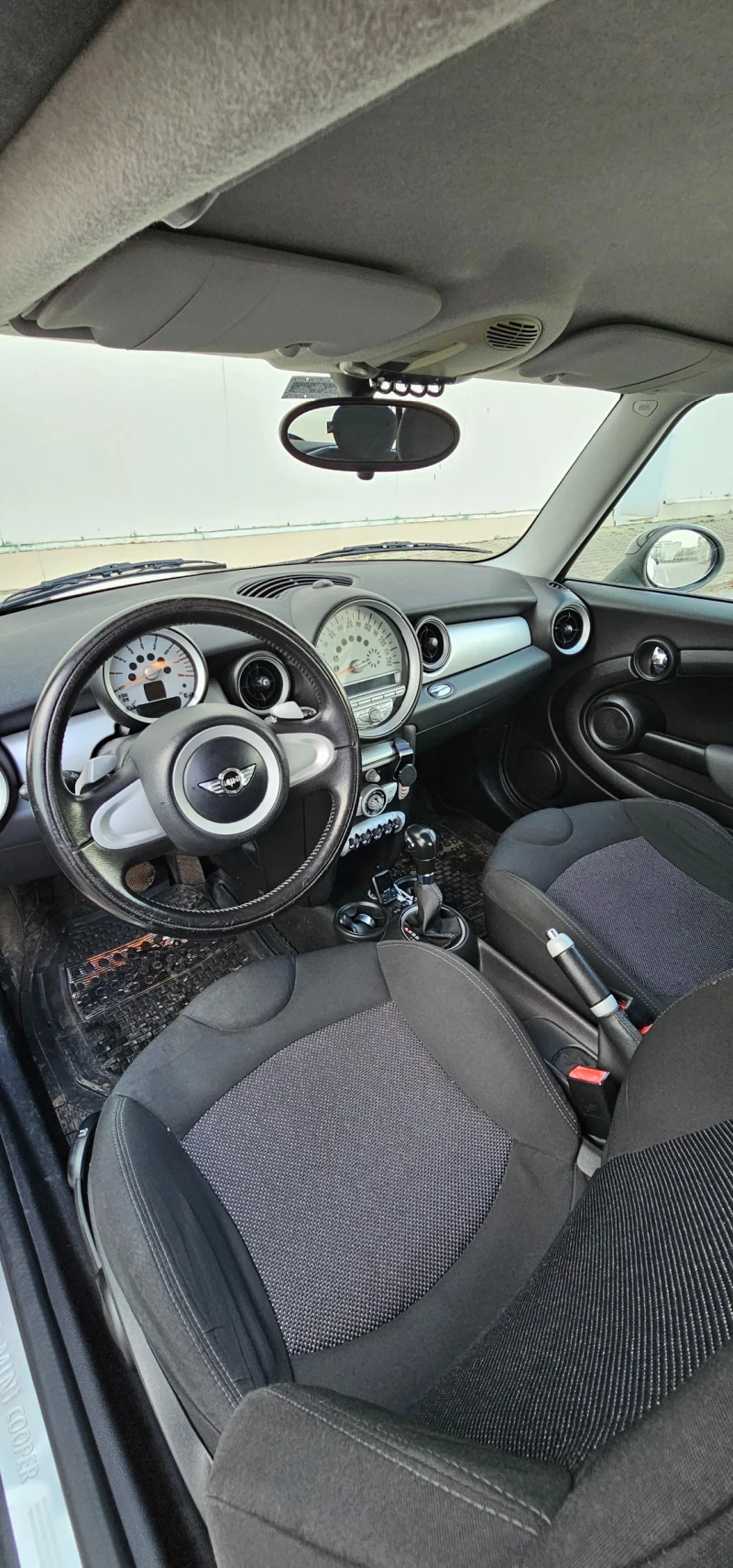 Mini Cooper Автомат, снимка 11 - Автомобили и джипове - 49518306