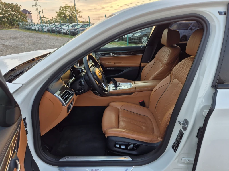 BMW 730 d XDrive, снимка 13 - Автомобили и джипове - 52139093