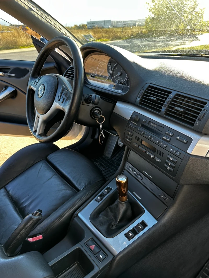 BMW 330, снимка 12 - Автомобили и джипове - 52202366