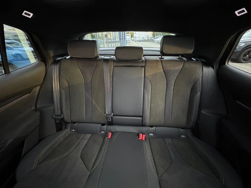 Skoda Enyaq iV RS COUPE LOUNGE PANORAMA CAMERA MATRIX , снимка 16 - Автомобили и джипове - 52471633