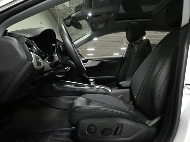 Audi A5 * Sportback* Quattro* АвтоКредит* (ЦЕНА ДО БГ), снимка 13 - Автомобили и джипове - 52529817