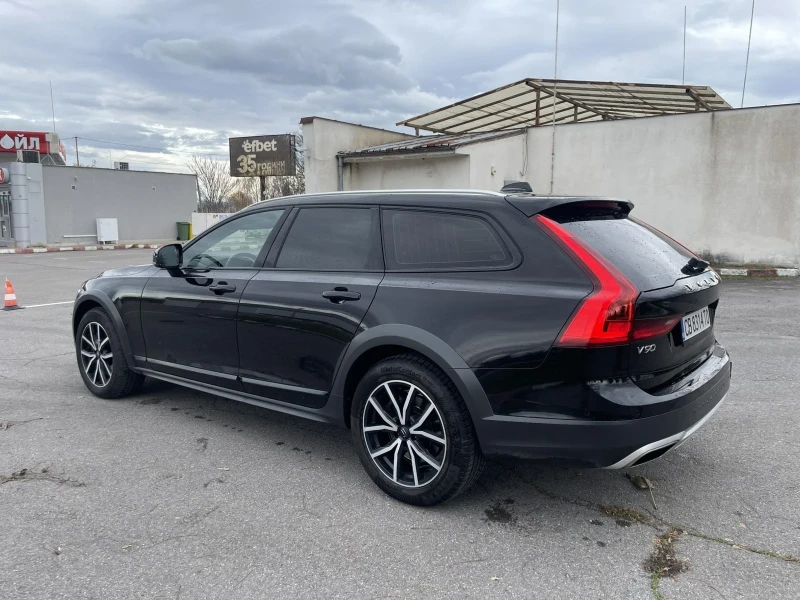 Volvo V90 Cross Country D5 AWD, снимка 5 - Автомобили и джипове - 52557992