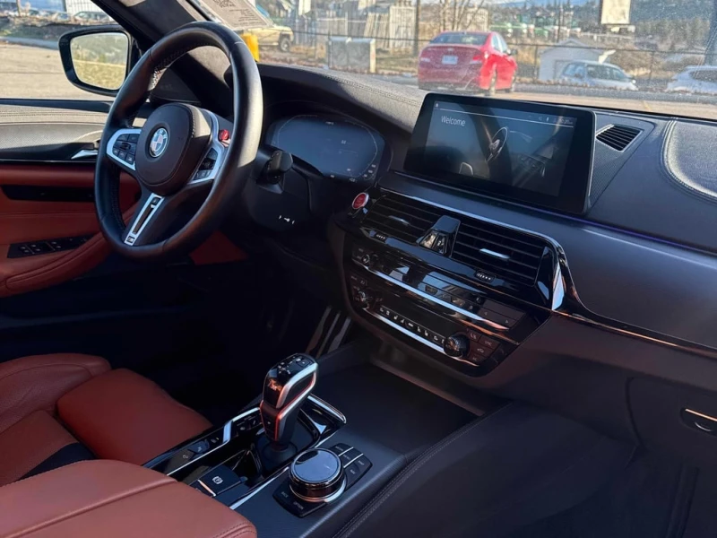 BMW M5 * Competition Sedan * CARFAX * ЦЕНА ДО БГ, снимка 13 - Автомобили и джипове - 53043654
