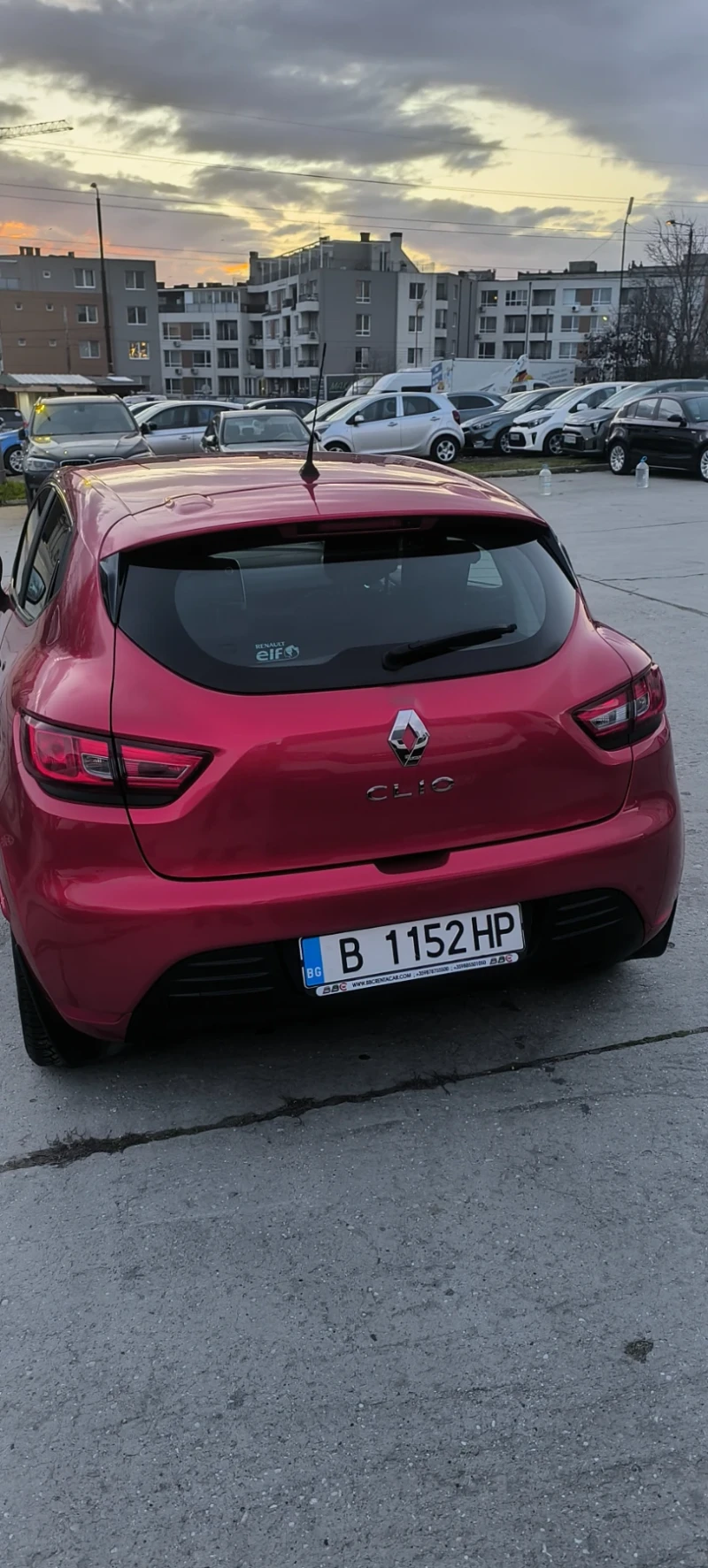 Renault Clio 0.9Tce, снимка 4 - Автомобили и джипове - 53116888