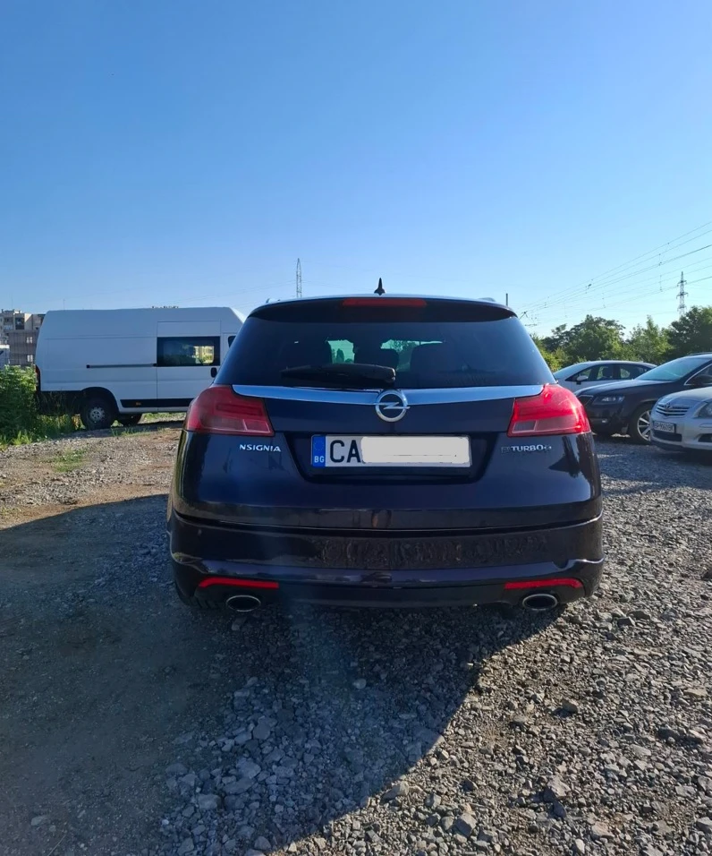 Opel Insignia 2.0 BI-TURBO 4x4/ Sport Tourer / OPC Line, снимка 2 - Автомобили и джипове - 55043002