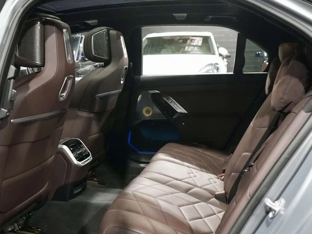 BMW 760 Bowers & Wilkins Diamond* MW Crystal | Mobile.bg � ����������� 9