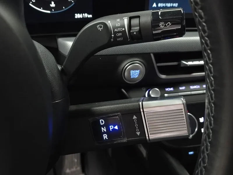 Hyundai Sonata 2.0 Lpg Exclusive, снимка 9 - Автомобили и джипове - 55886556