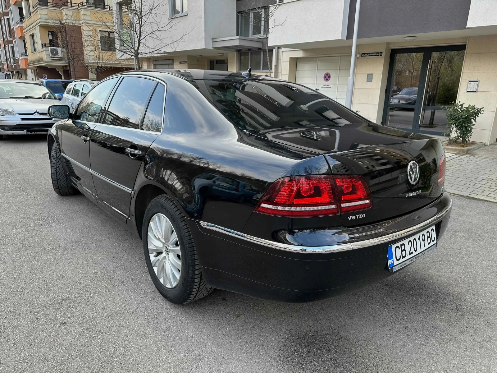 VW Phaeton 3.0 - изображение 4