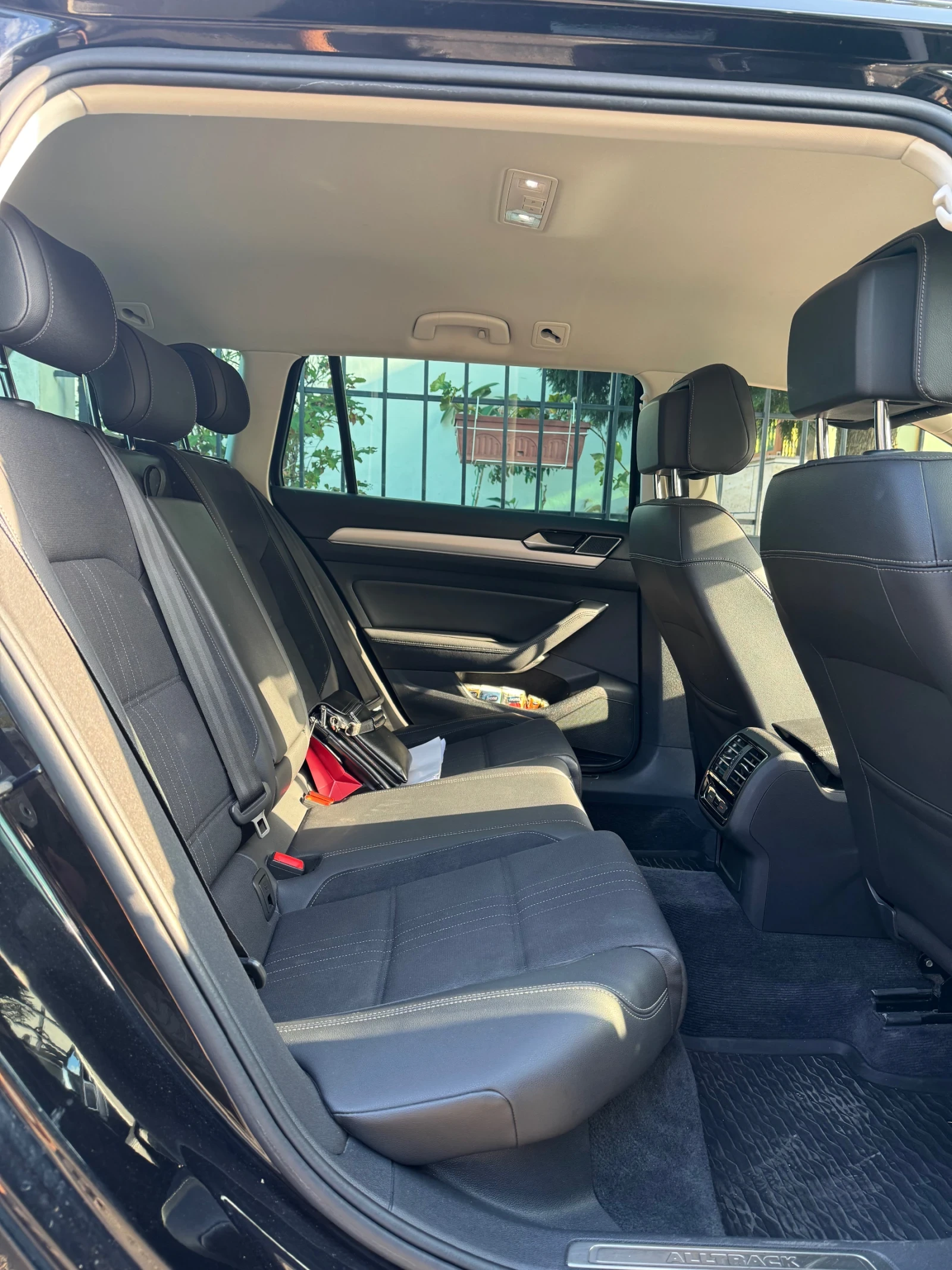 VW Alltrack 2.0 TDI 190hp 4x4 360, .   | Mobile.bg   10