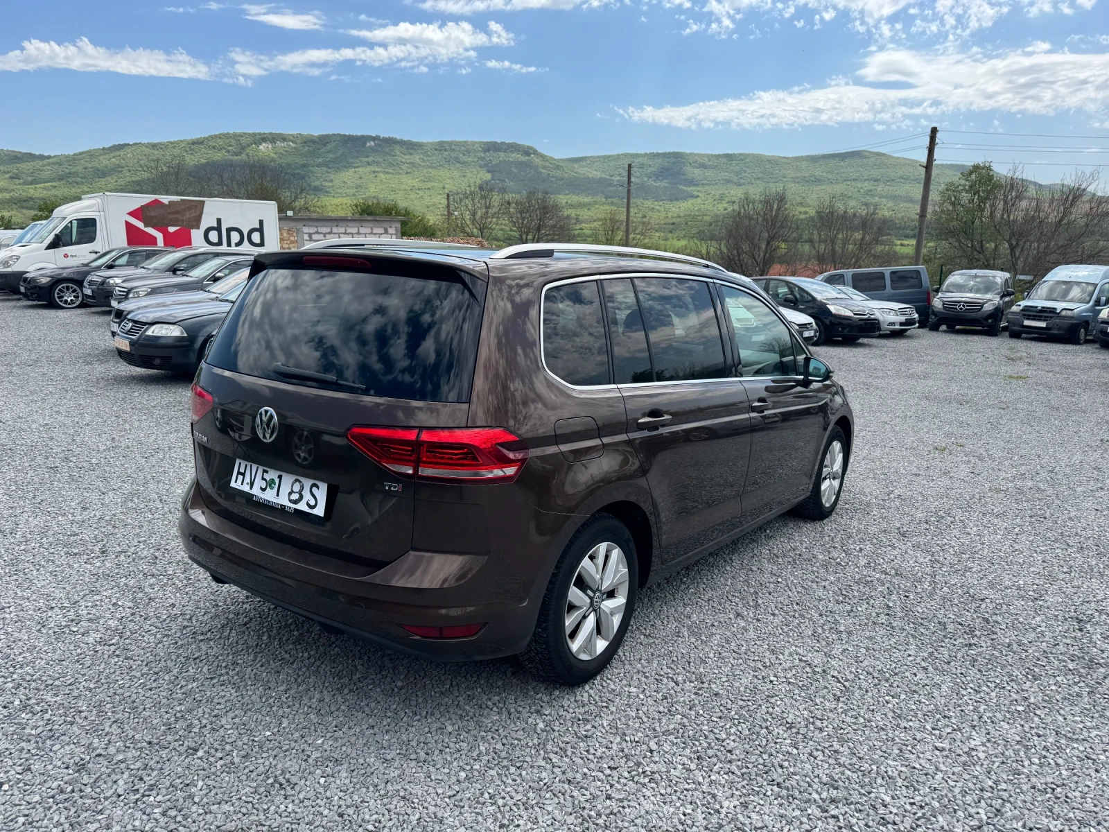 VW Touran 2.0тди 150к.с DsG - изображение 5