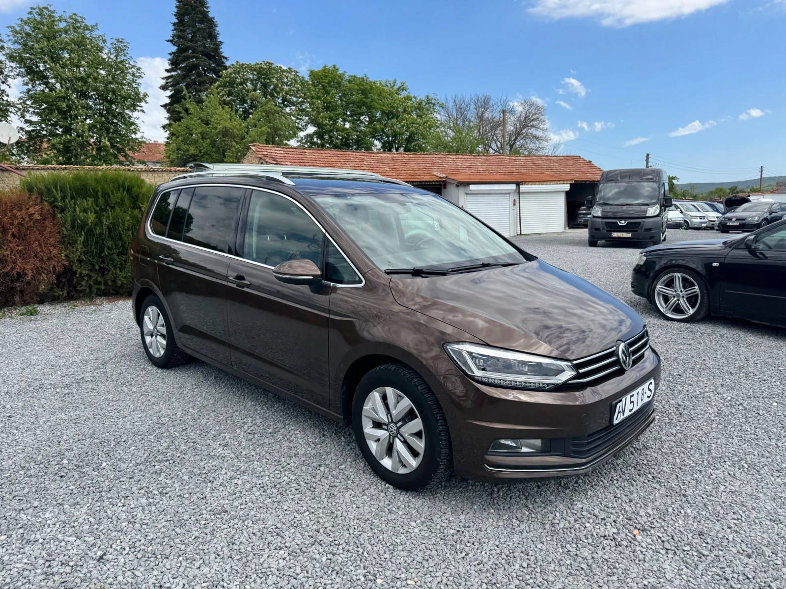 VW Touran 2.0тди 150к.с DsG - изображение 3