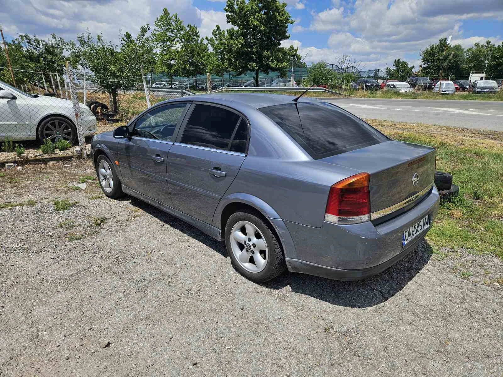 Opel Vectra 2.2DTI 125k.c - изображение 4