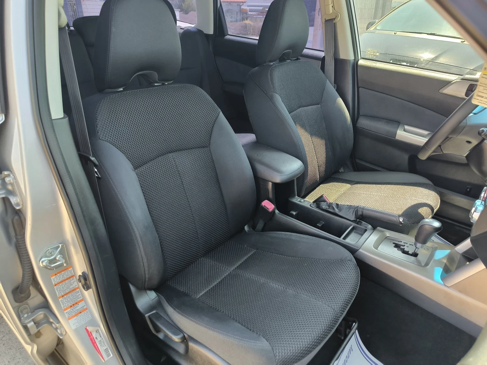 Subaru Forester 2.0i automatic  - изображение 8