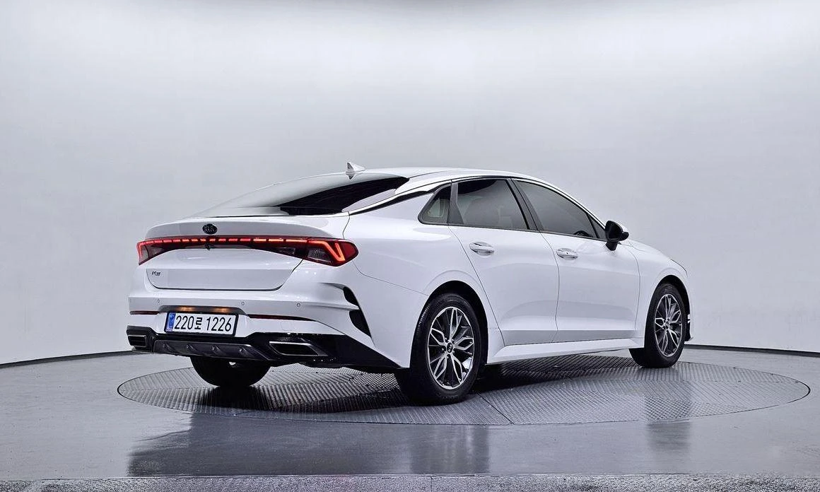 Kia K5 2.0 LPG TRENDY * НАЙ-ДОБРА ЦЕНА В БЪЛГАРИЯ*  - изображение 2