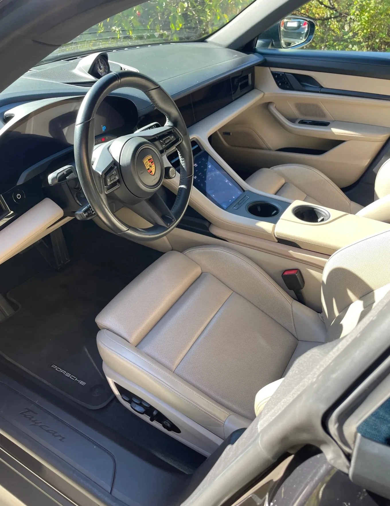 Porsche Taycan Sport Chrono | Mobile.bg   8