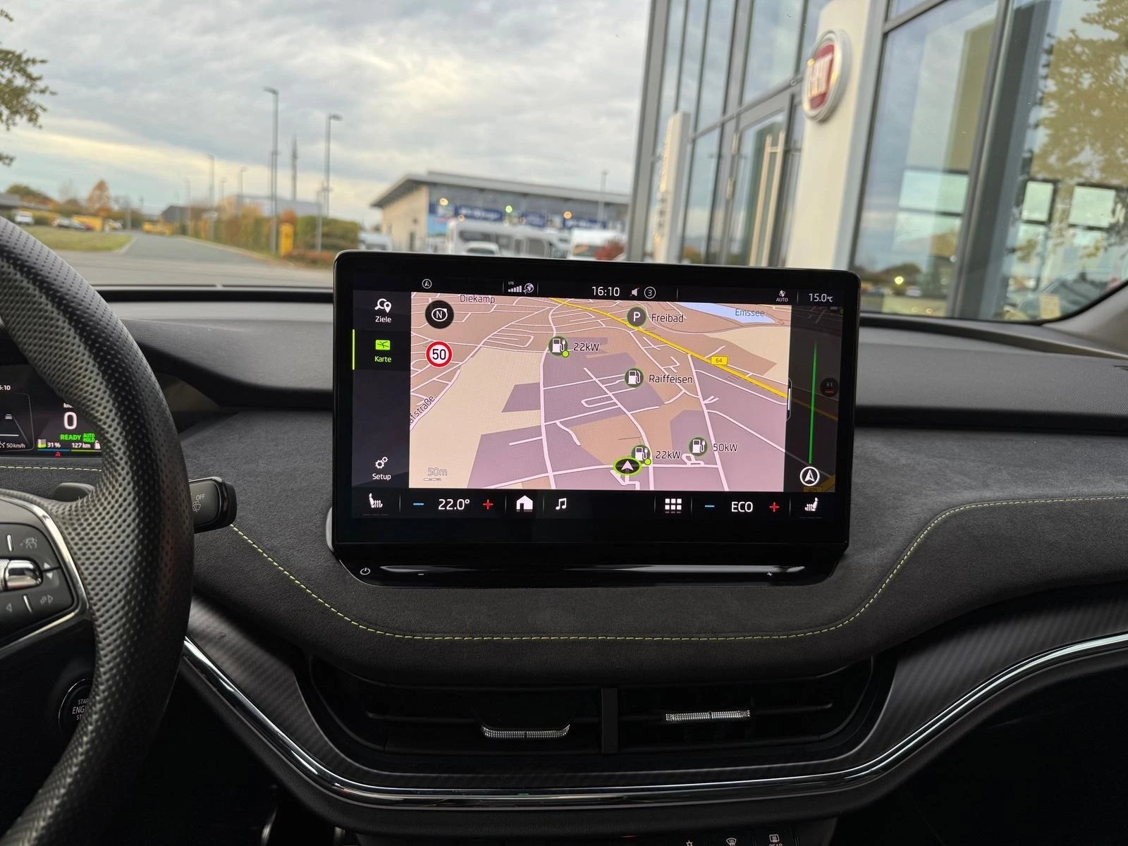 Skoda Enyaq iV RS COUPE LOUNGE PANORAMA CAMERA MATRIX  - изображение 10