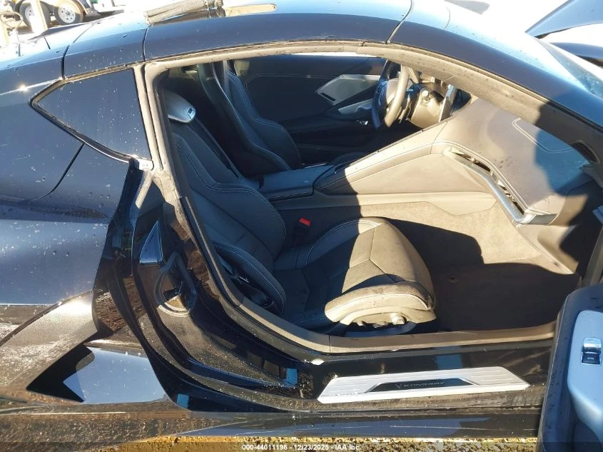 Chevrolet Corvette 6.2l Stingray Rwd 2Lt - изображение 5