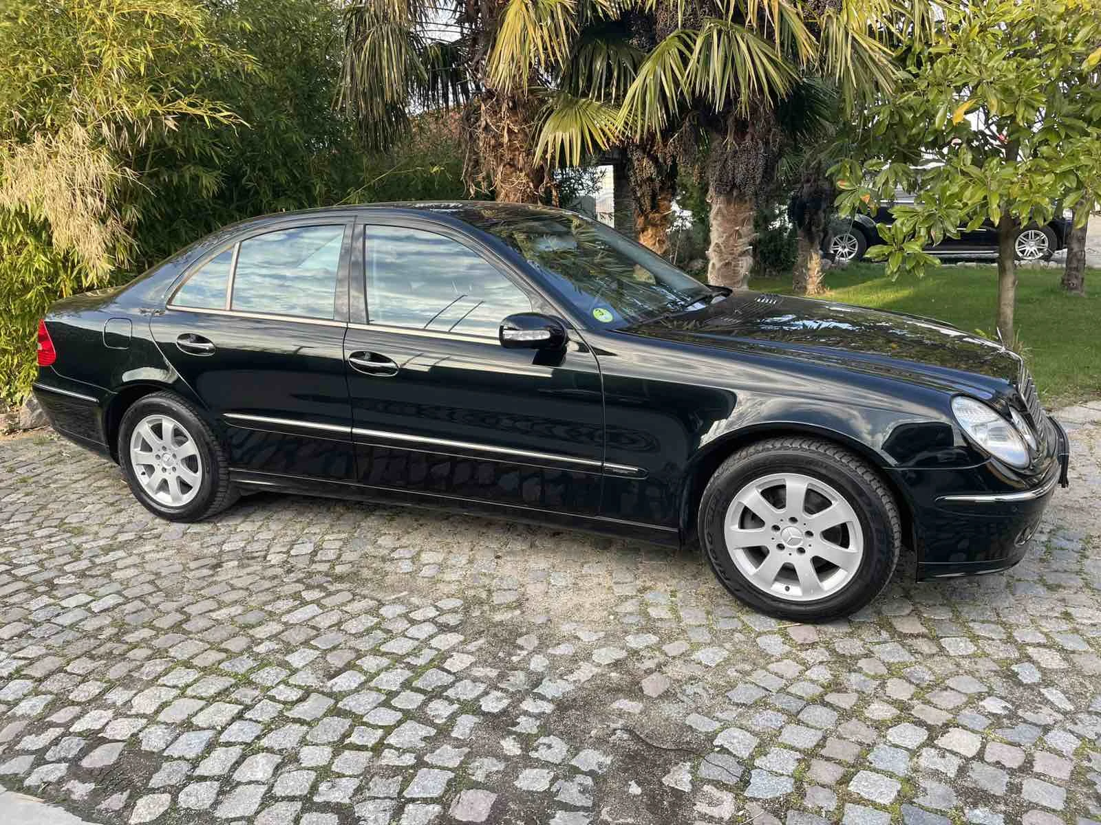 Mercedes-Benz E 270, снимка 7 - Автомобили и джипове - 53989852