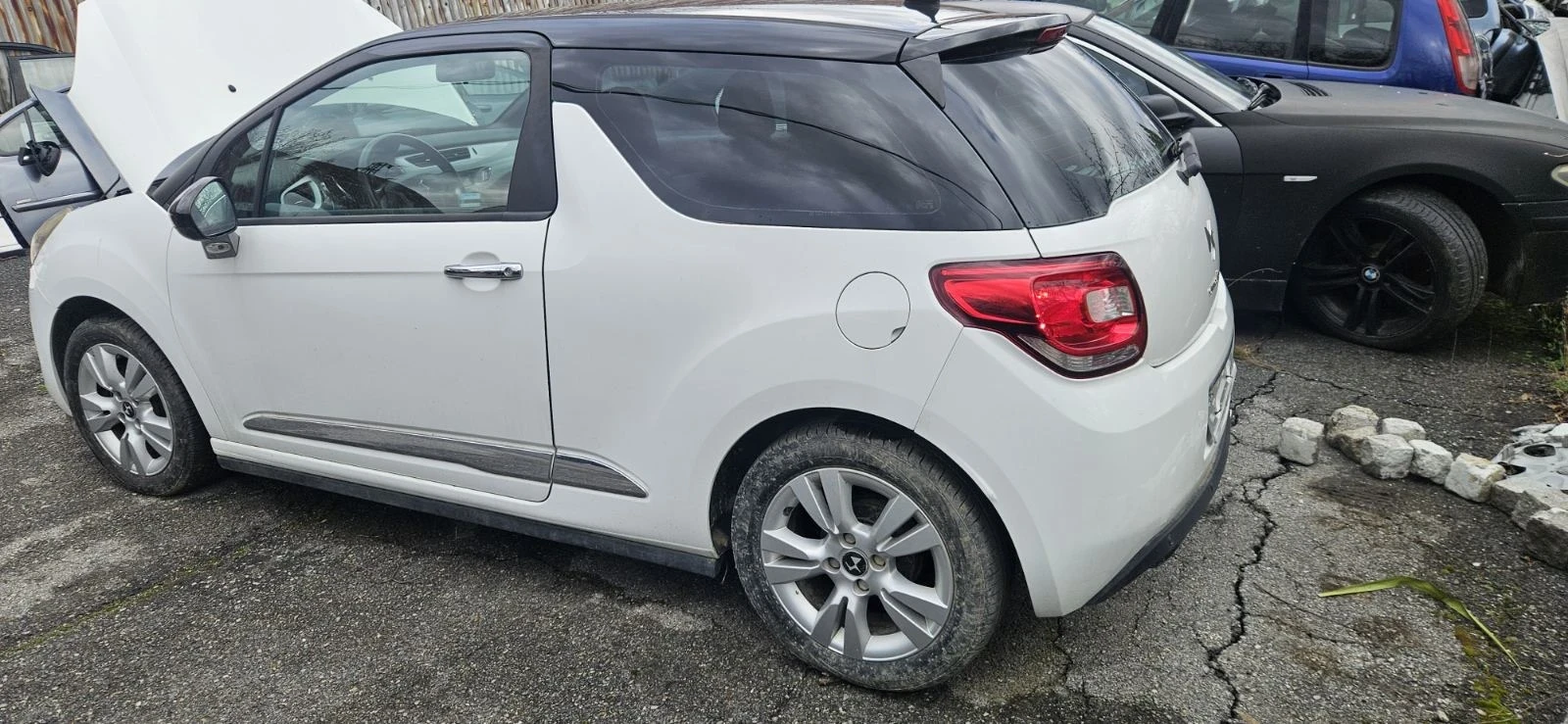 Citroen DS3 1.2, снимка 3 - Автомобили и джипове - 54114216