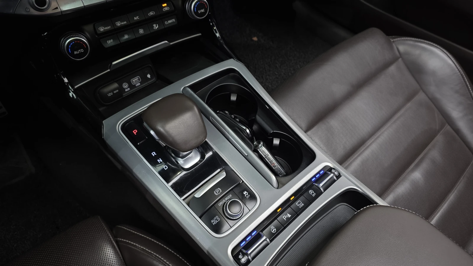 Kia Stinger 3.3T AWD GT autogeorge.com, снимка 8 - Автомобили и джипове - 54119207