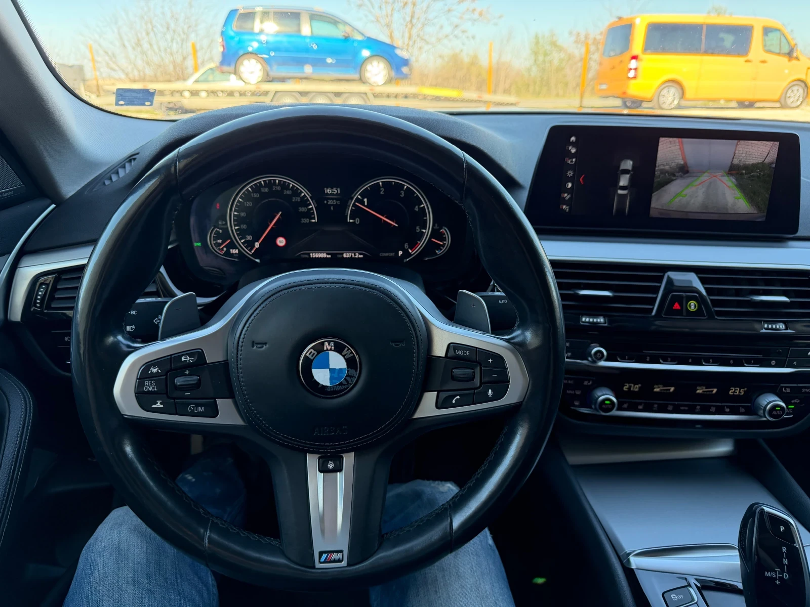 BMW 530 M paper HEAD UP/DISTRONIK/HARMAN KARDON, снимка 11 - Автомобили и джипове - 54138457