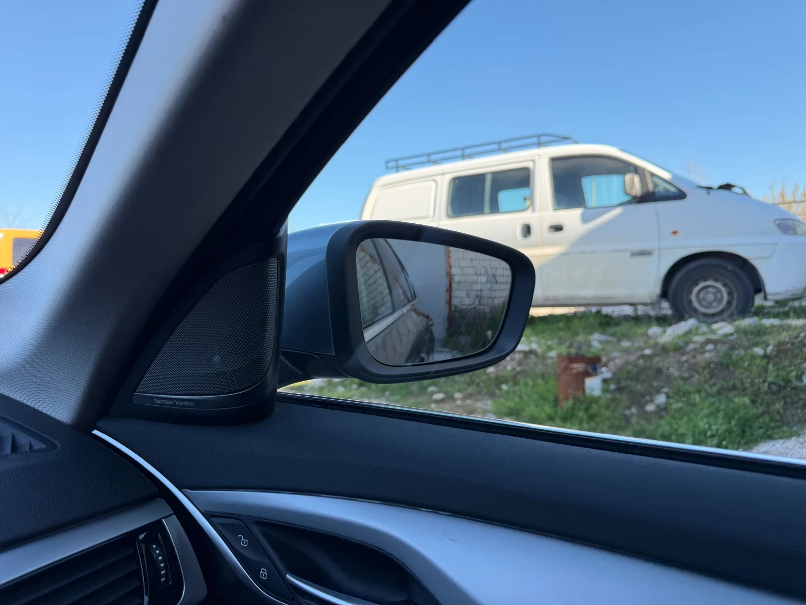 BMW 530 M paper HEAD UP/DISTRONIK/HARMAN KARDON, снимка 14 - Автомобили и джипове - 54138457