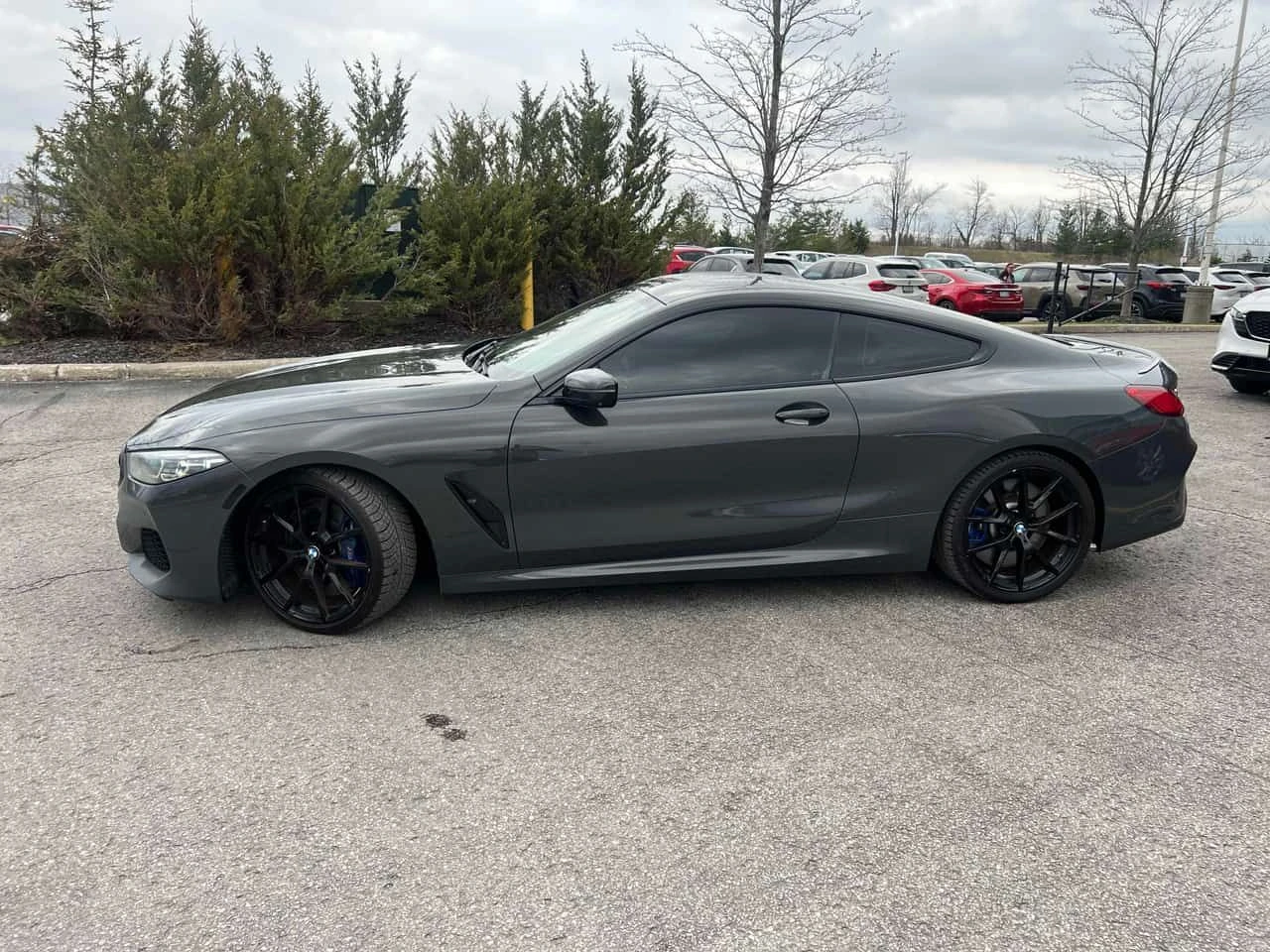 BMW 850 | DISTRONIC | HUD | SWAROVSKI | 360 | , снимка 2 - Автомобили и джипове - 54348300