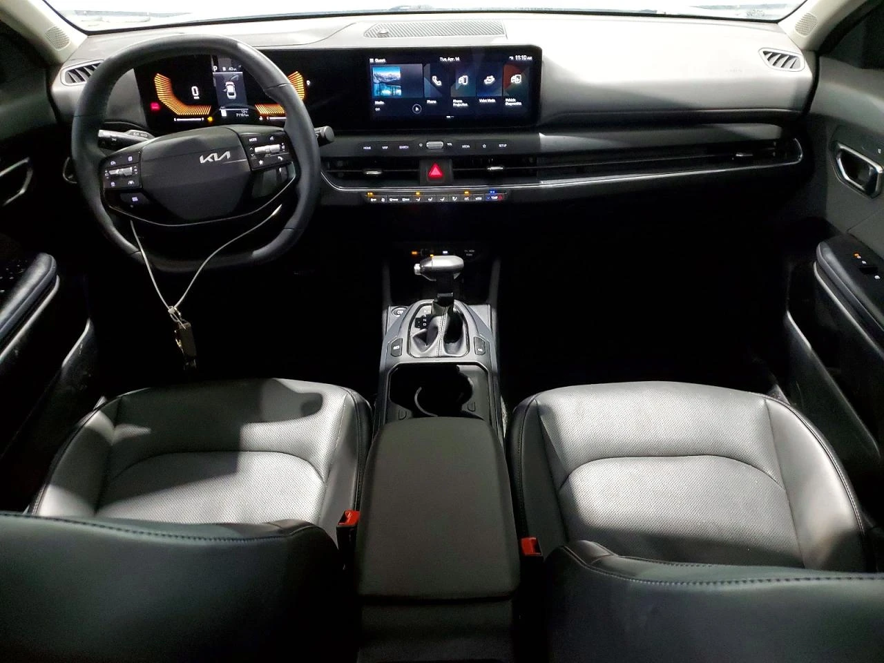 Kia K4 EX FWD, снимка 8 - Автомобили и джипове - 54569731