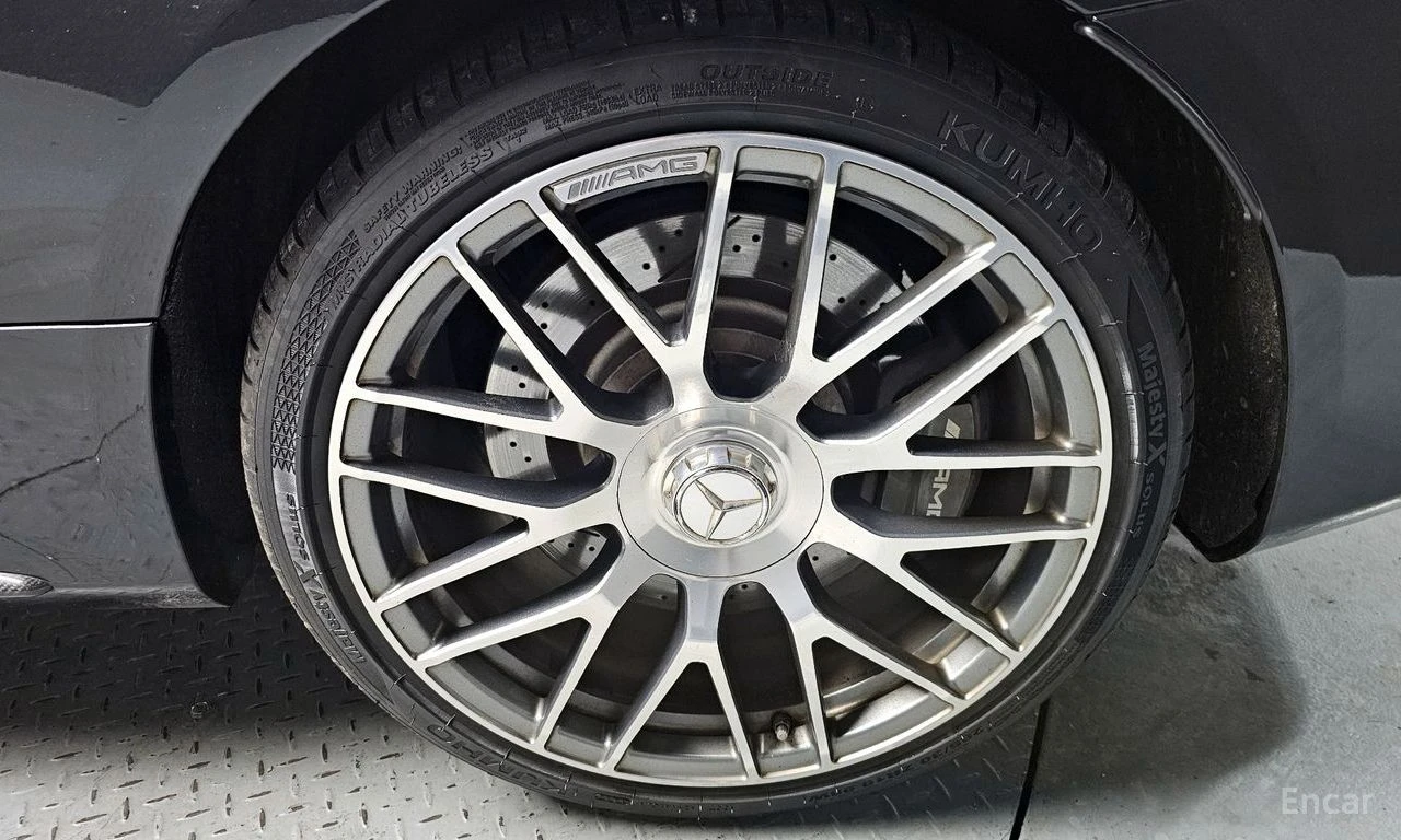 Mercedes-Benz C 63 AMG ПОДГРЕВ* НАВИГАЦИЯ* 360 КАМЕРА, снимка 10 - Автомобили и джипове - 54764623