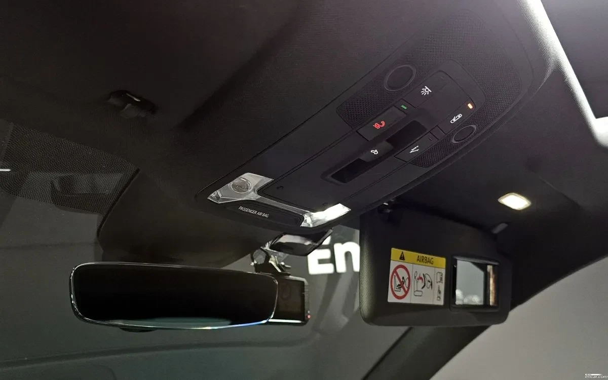 Audi A3 40 TFSI S LINE | BLIND SPOT | Подгрев | Шибедах , снимка 15 - Автомобили и джипове - 54947795