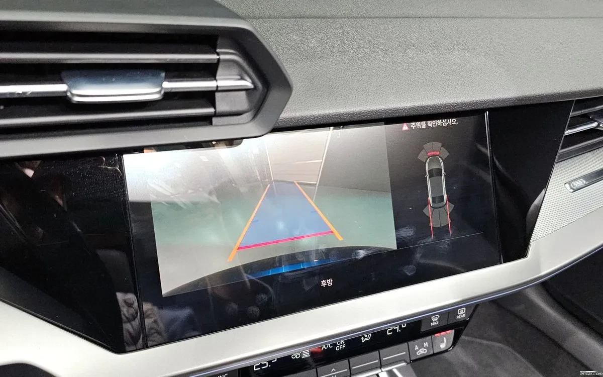 Audi A3 40 TFSI S LINE | BLIND SPOT | Подгрев | Шибедах , снимка 13 - Автомобили и джипове - 54947795