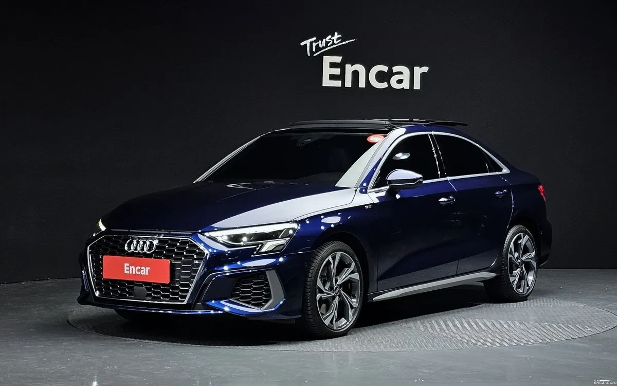 Audi A3 40 TFSI S LINE | BLIND SPOT | Подгрев | Шибедах 