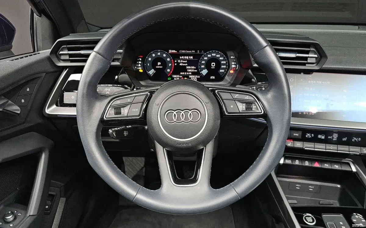 Audi A3 40 TFSI S LINE | BLIND SPOT | Подгрев | Шибедах , снимка 11 - Автомобили и джипове - 54947795