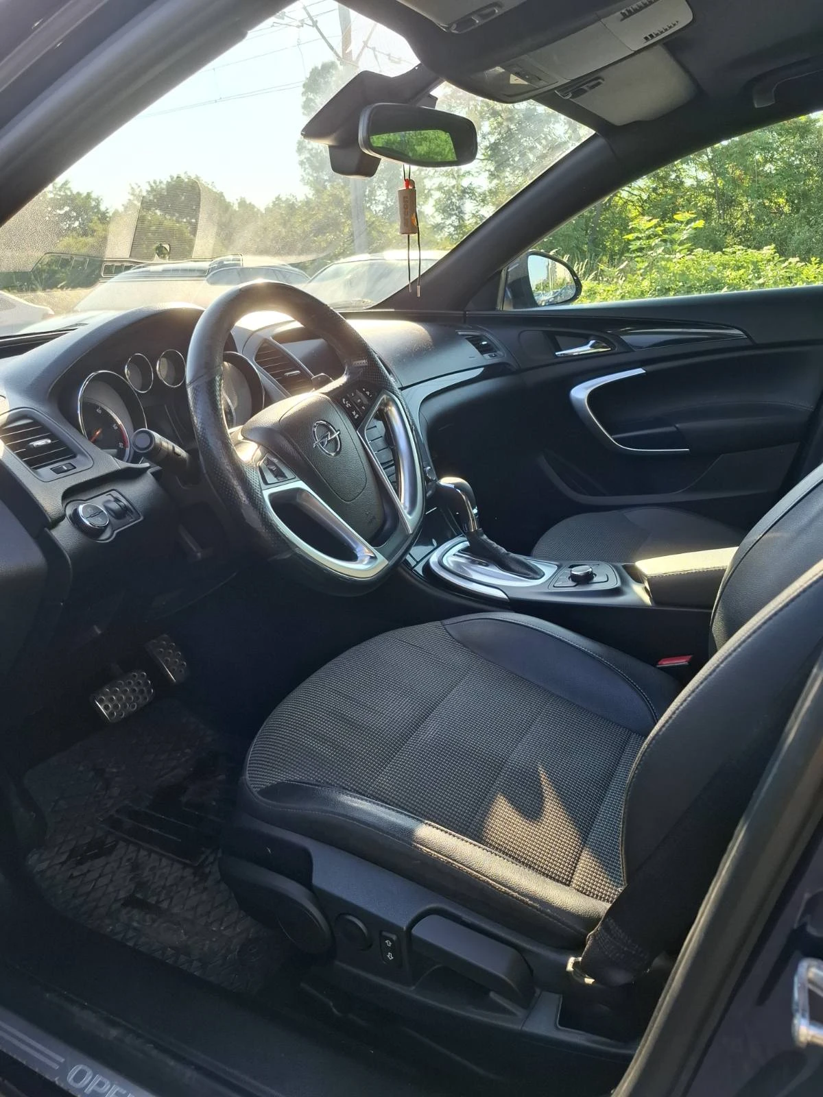 Opel Insignia 2.0 BI-TURBO 4x4/ Sport Tourer / OPC Line, снимка 7 - Автомобили и джипове - 55043002