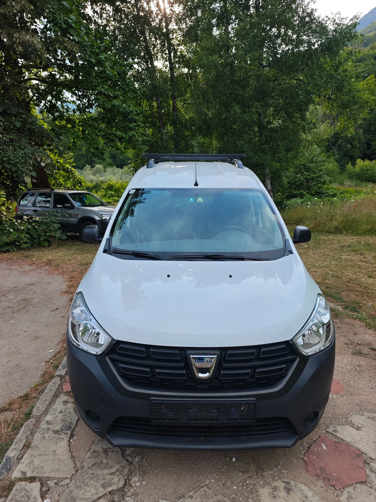 Dacia Dokker 1.4I НОВ ВНОС, снимка 12 - Автомобили и джипове - 55457461