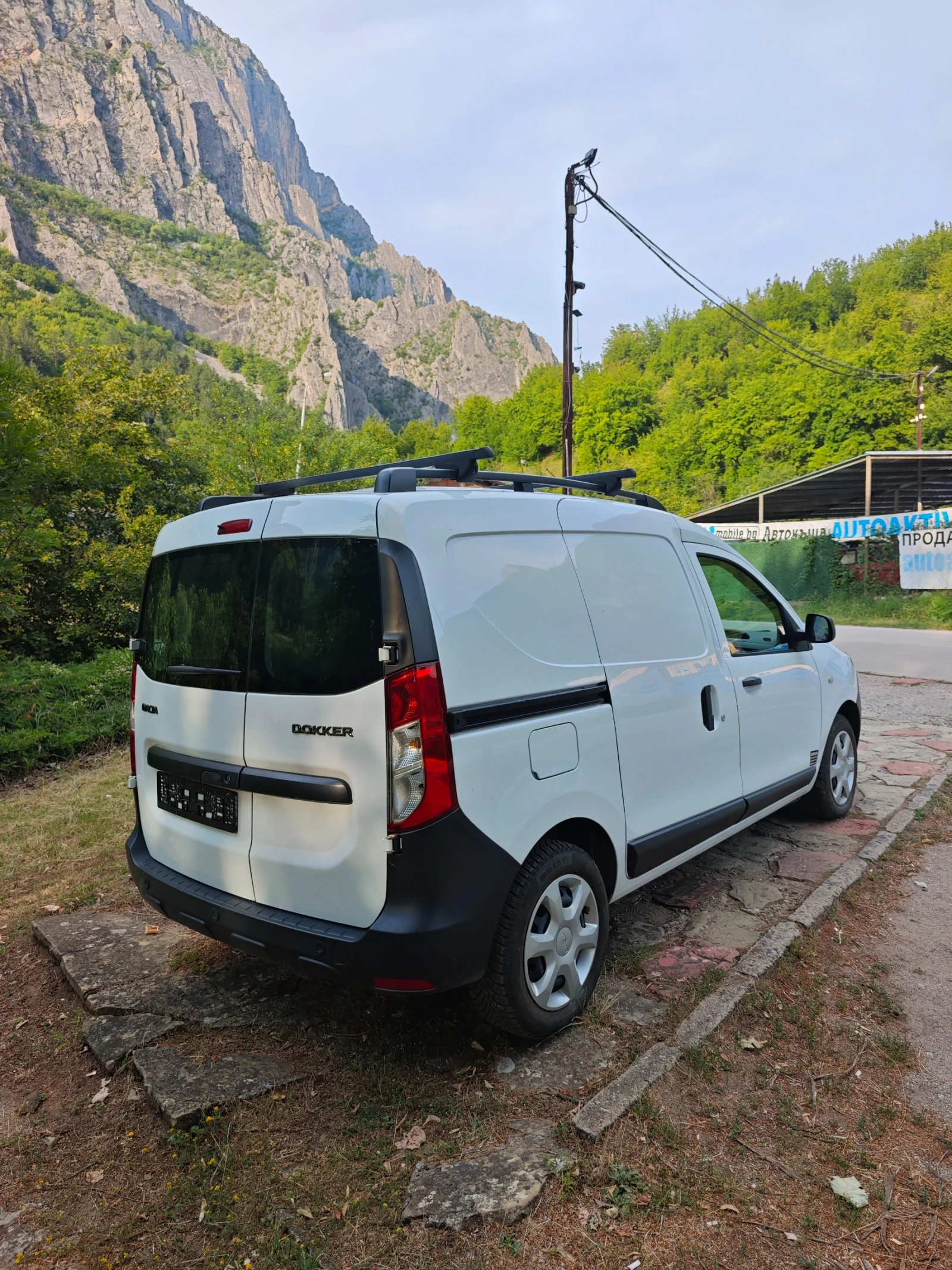 Dacia Dokker 1.4I НОВ ВНОС, снимка 4 - Автомобили и джипове - 55457461