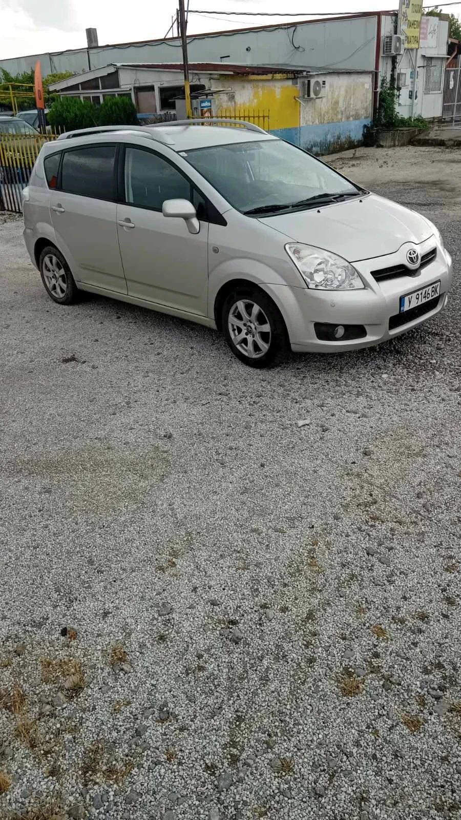Toyota Corolla verso, снимка 2 - Автомобили и джипове - 55502692